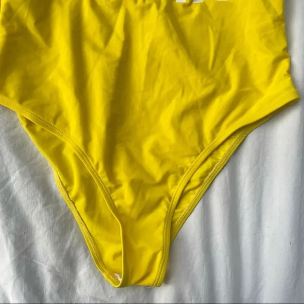 Mama Yellow Graphic One apiece Bathing Suit Swimwear L New - Picture 3 of 8